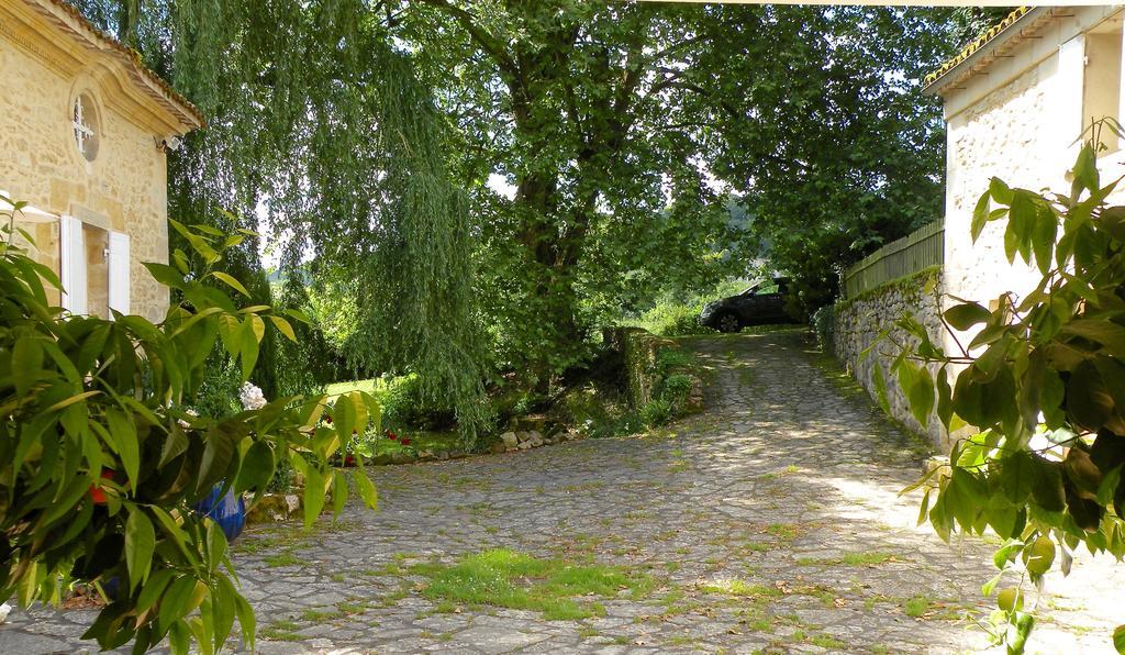 Moulin De Rioupassat Chambres D'Hotes De Charme Rauzan Exteriér fotografie